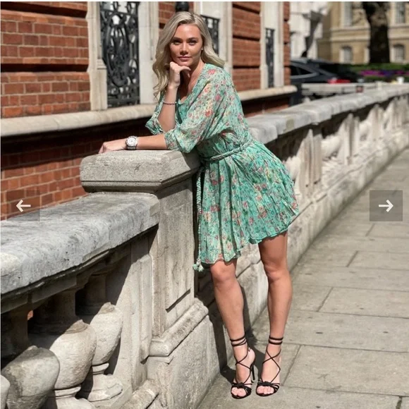 Boho Summer Mint chiffon ditsy floral print mini dress with Belt Italian Size 6 - Picture 1 of 17